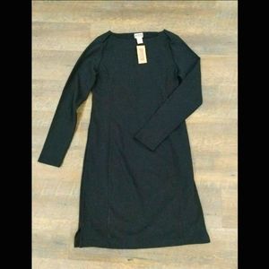 Duluth Trading Co black dress